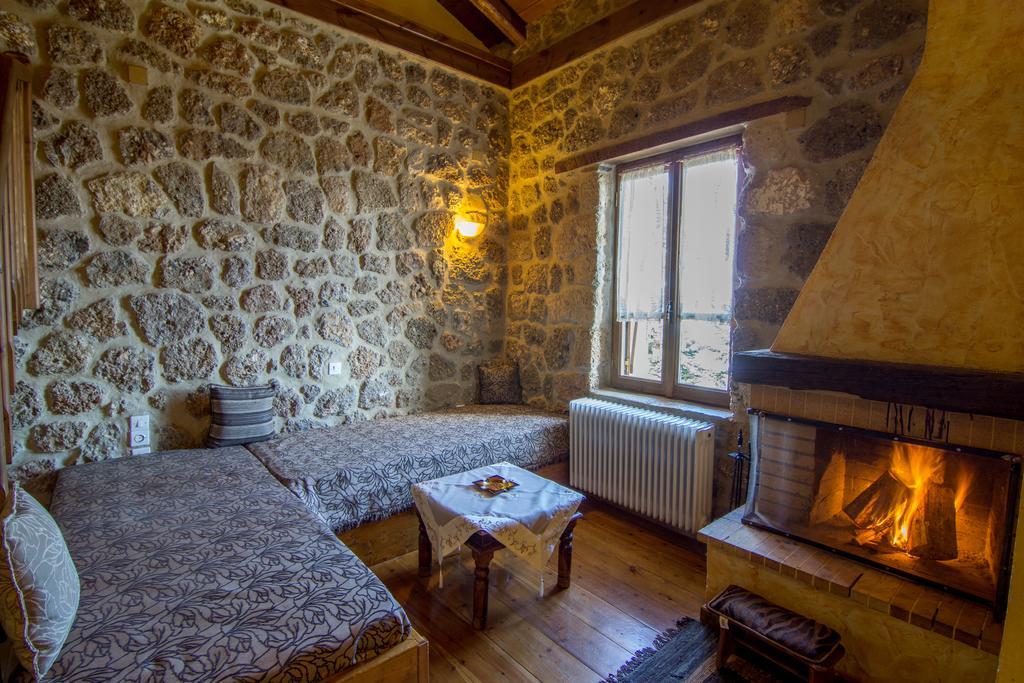 Pigi Tarlampa Hotel Ano Trikala Exteriör bild
